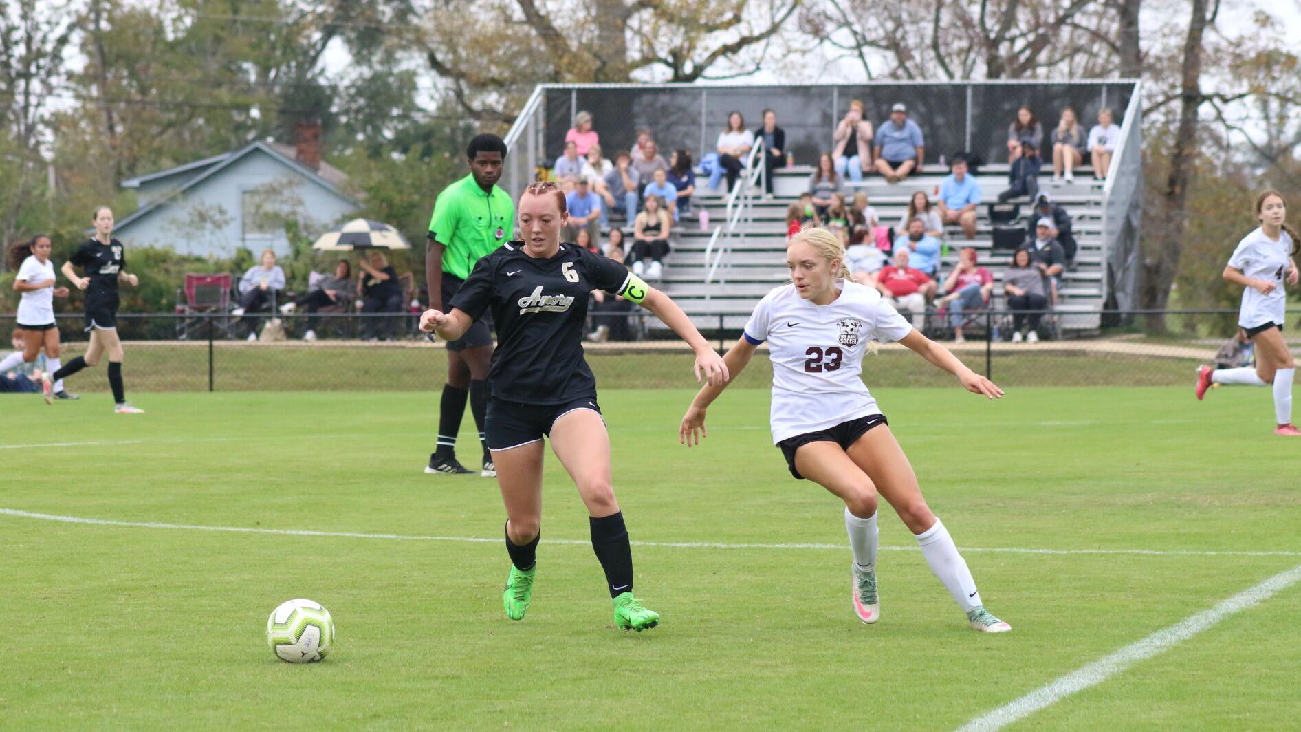 Lady Panthers snag win over New Albany in PK shootout